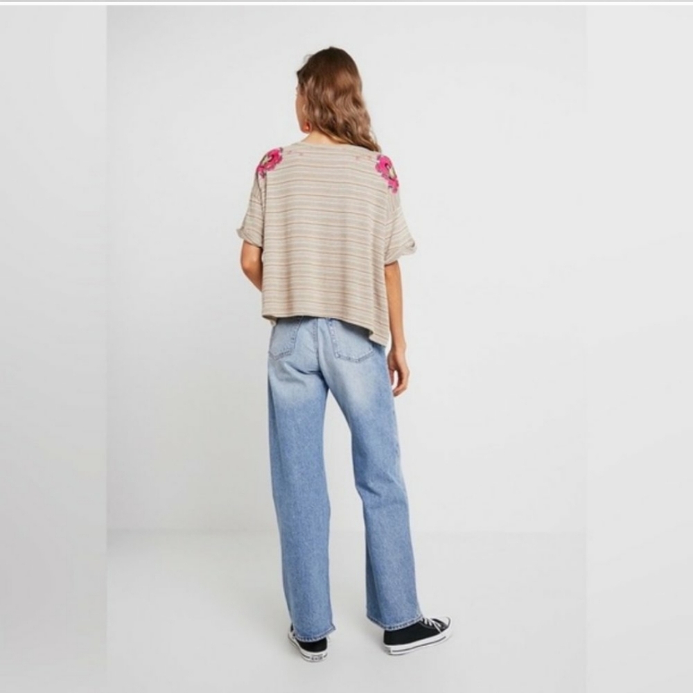 Free People Catalunya Embroidered Oversized Cropped Top in Mushroom Combo Size L - Picture 14 of 16